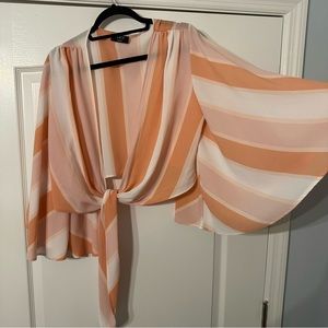 VICI tie front blouse, size Large, great condition